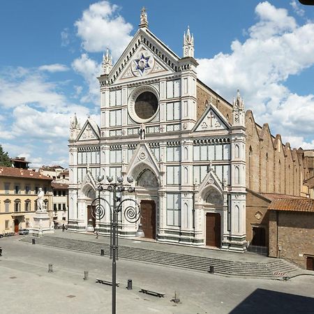 Unyca - Santa Croce Stunning View Apartment ฟลอเรนซ์ ภายนอก รูปภาพ