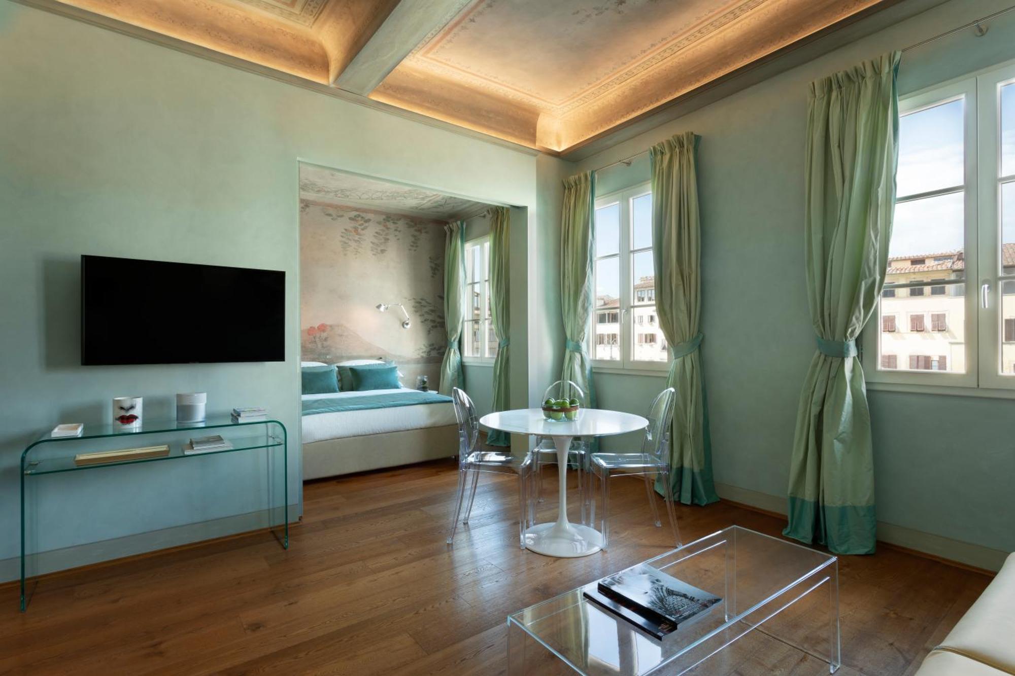 Unyca - Santa Croce Stunning View Apartment ฟลอเรนซ์ ภายนอก รูปภาพ