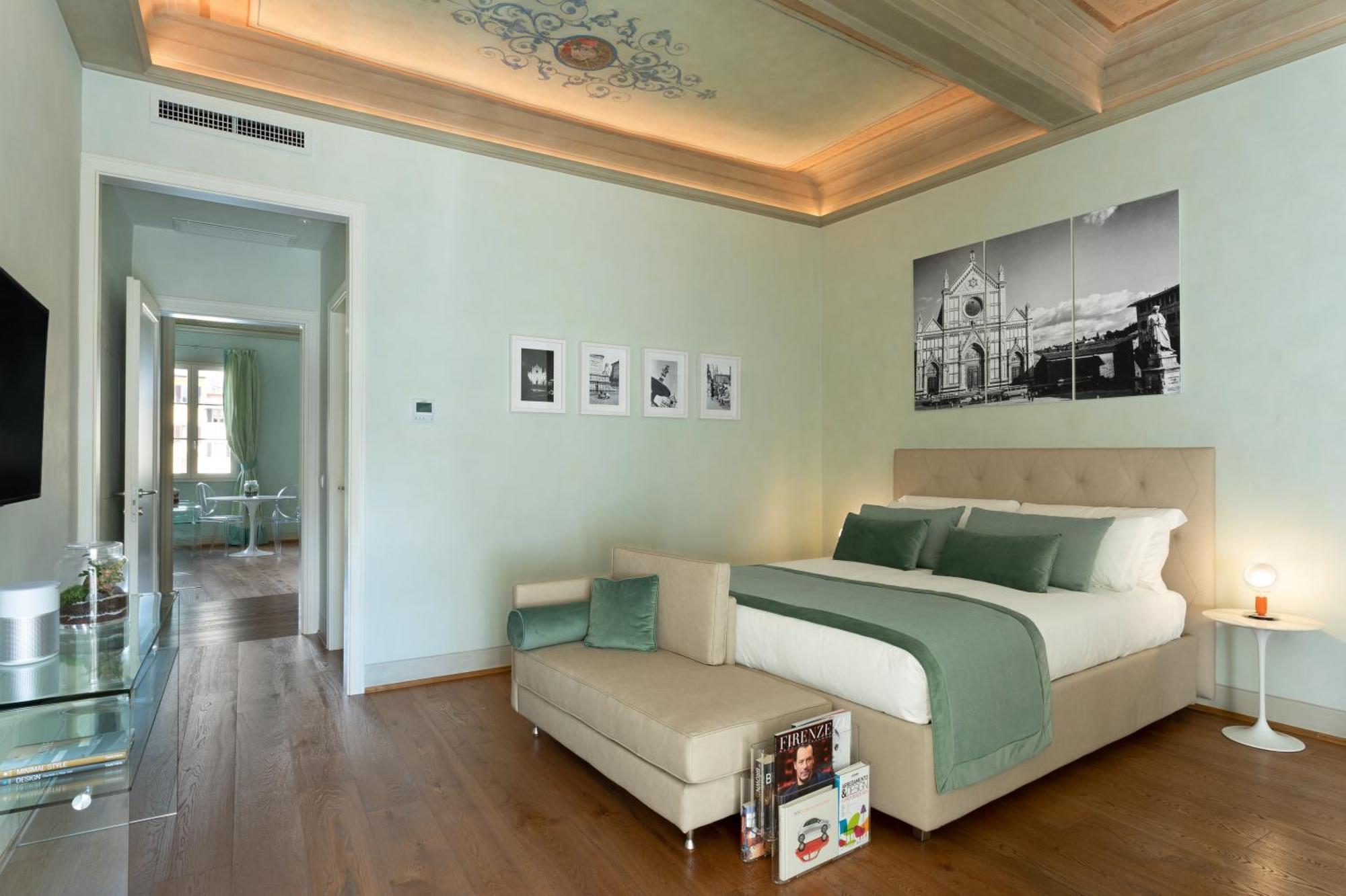 Unyca - Santa Croce Stunning View Apartment ฟลอเรนซ์ ภายนอก รูปภาพ