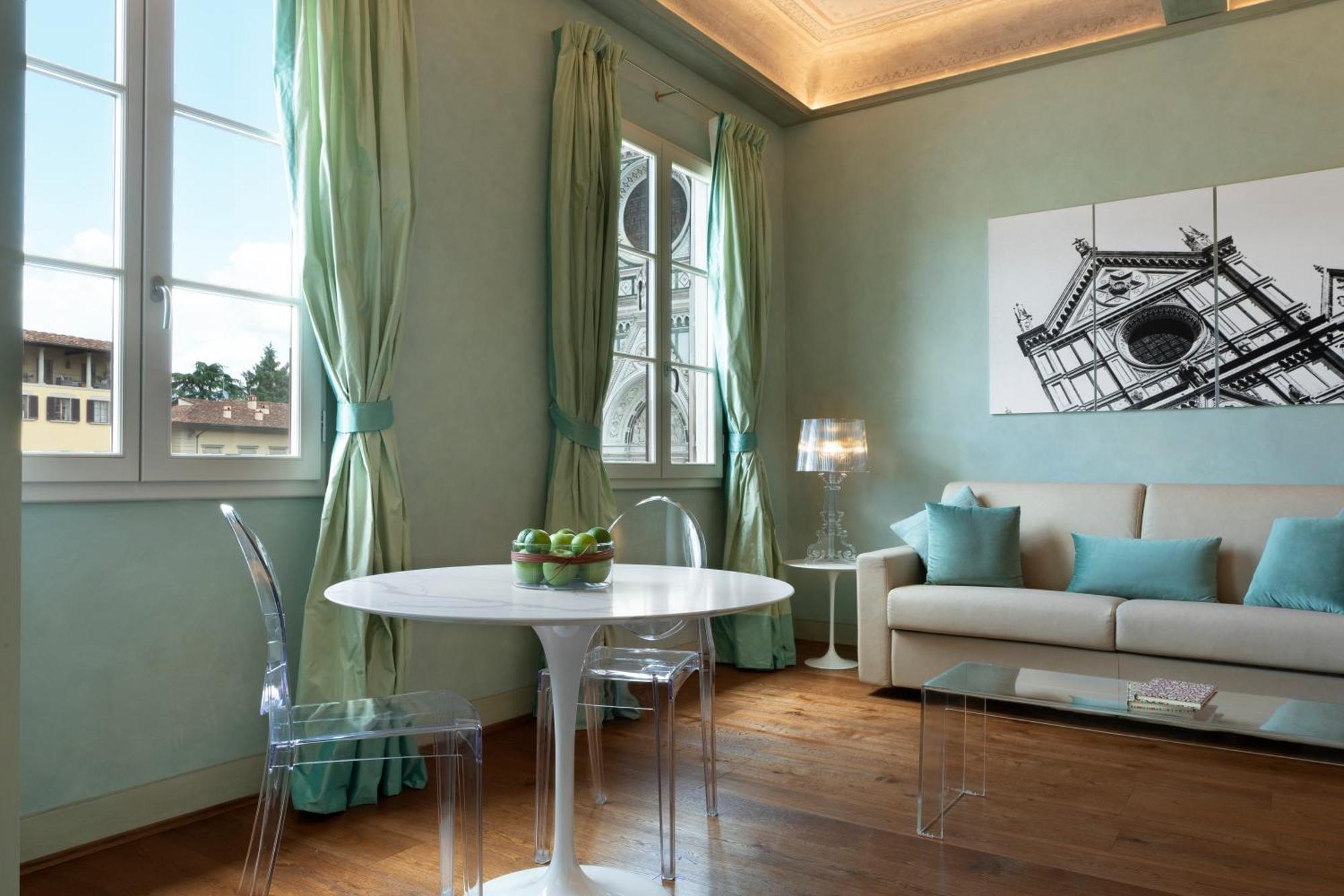 Unyca - Santa Croce Stunning View Apartment ฟลอเรนซ์ ภายนอก รูปภาพ